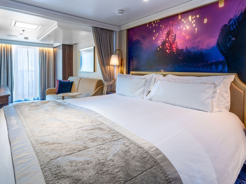 Concierge Family Oceanview Stateroom with Verandah